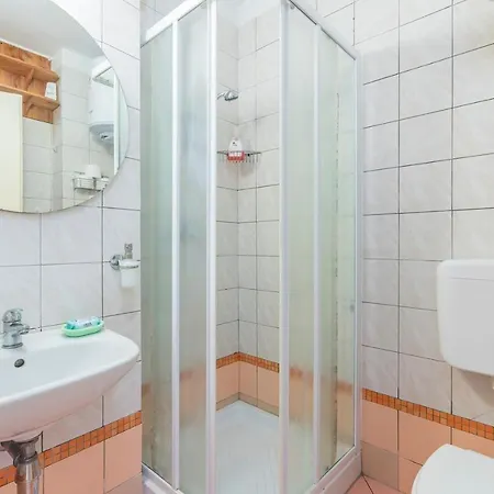 Guest house Peskera Tomicic 3*