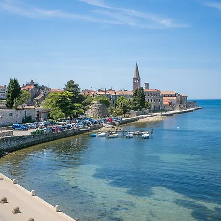 Pensjonat Peskera Tomicic 3*